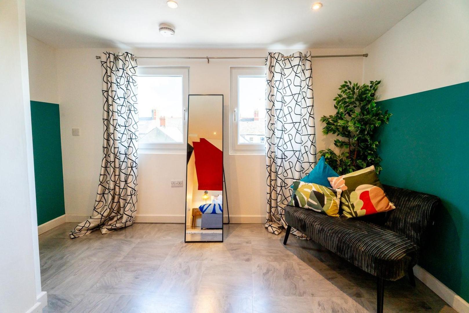 Cardiff Getaway - City Center - Free Parking Экстерьер фото