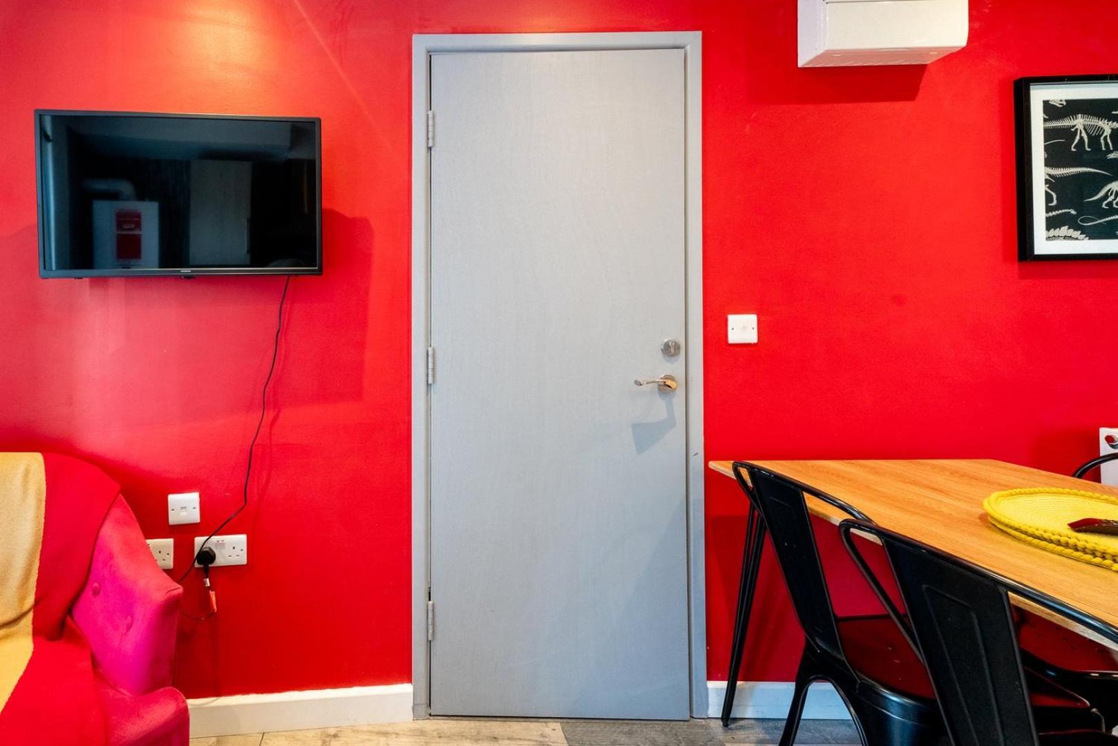 Cardiff Getaway - City Center - Free Parking Экстерьер фото